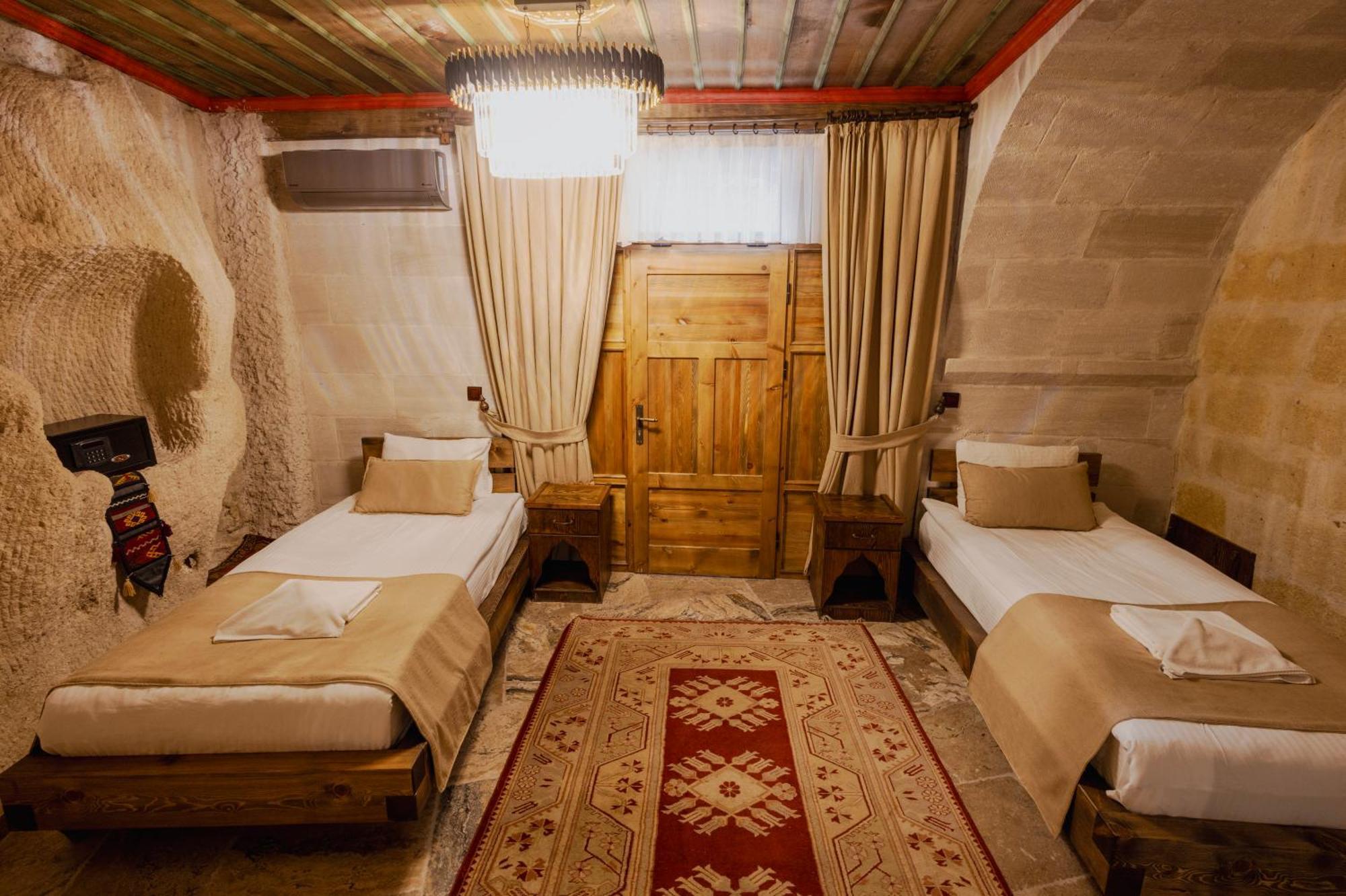 Noah'S Ark Cave Hotel Göreme Exterior foto